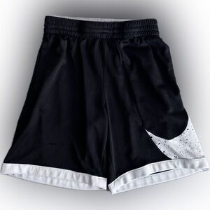 Boys Size Large Black Nike Shorts. For Play. Worn. See Details in Pictures.